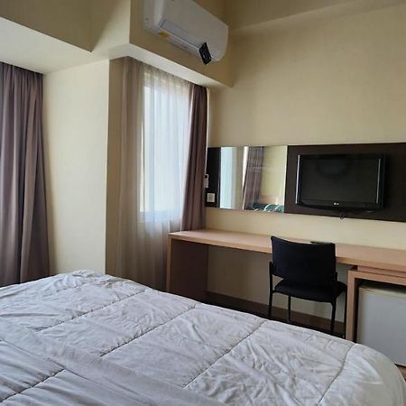 Apartemen Solo Paragon By Cariapartemen-Id Bonorejo Exteriör bild