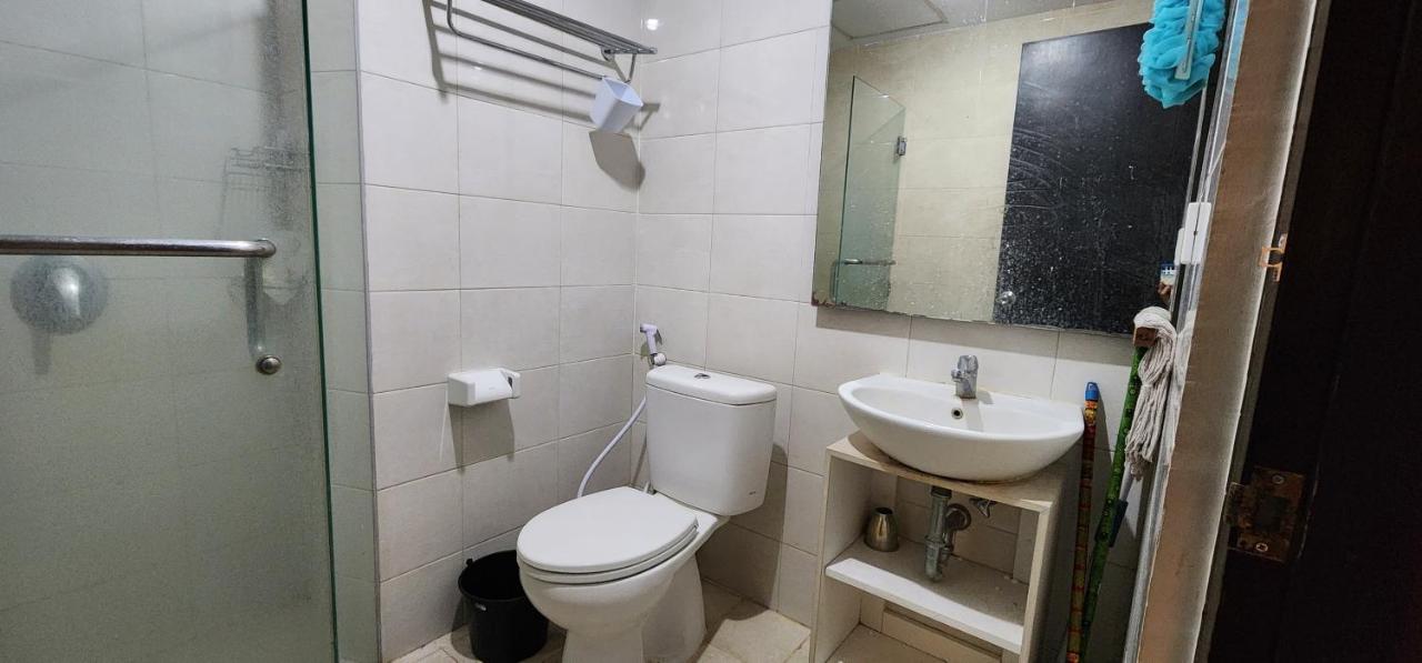 Apartemen Solo Paragon By Cariapartemen-Id Bonorejo Exteriör bild